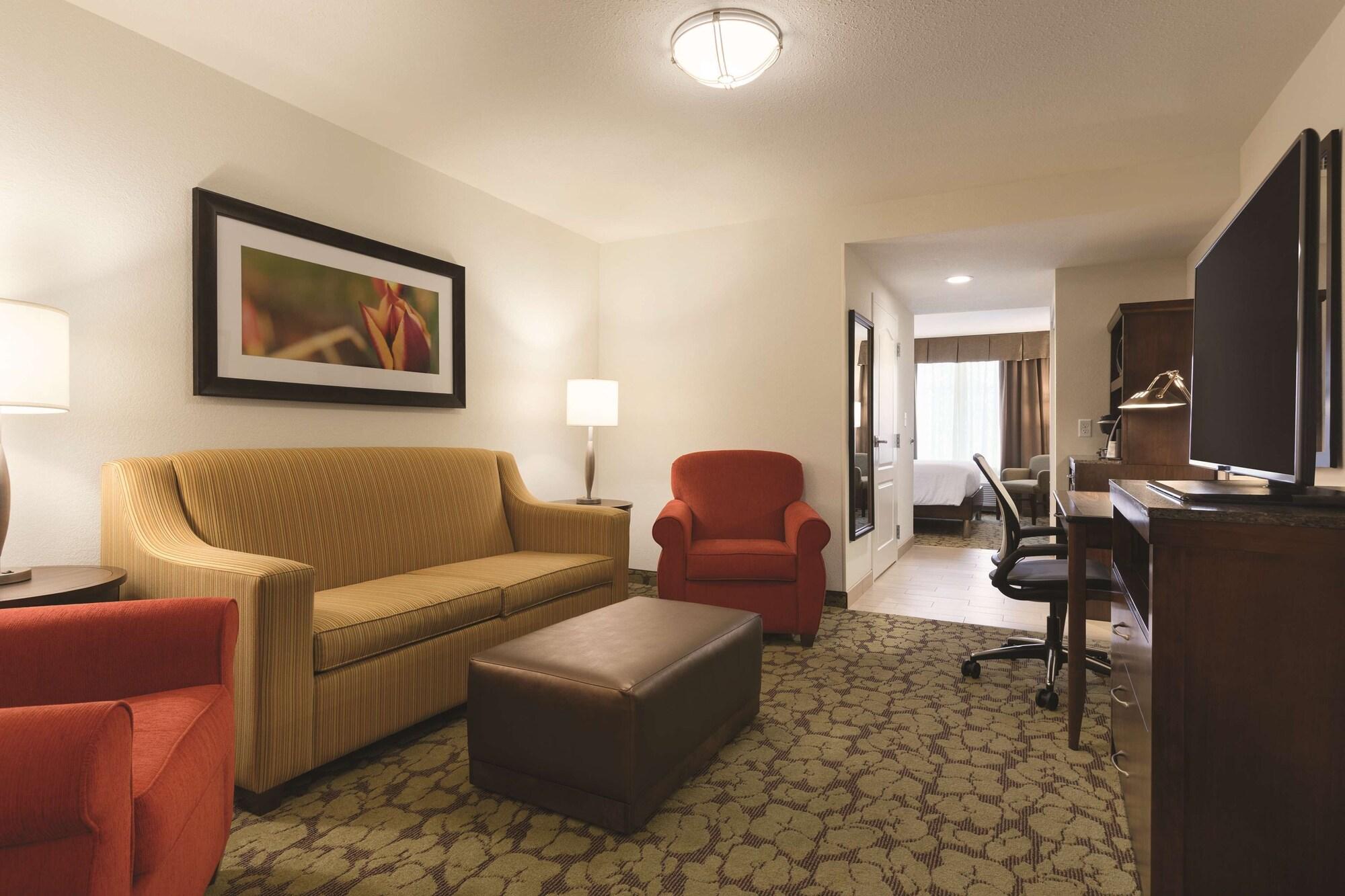 Hilton Garden Inn Wallingford/Meriden Extérieur photo