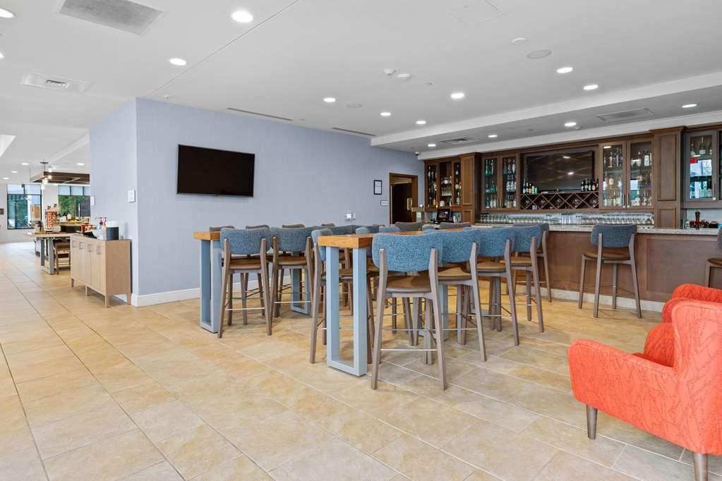 Hilton Garden Inn Wallingford/Meriden Restaurant photo